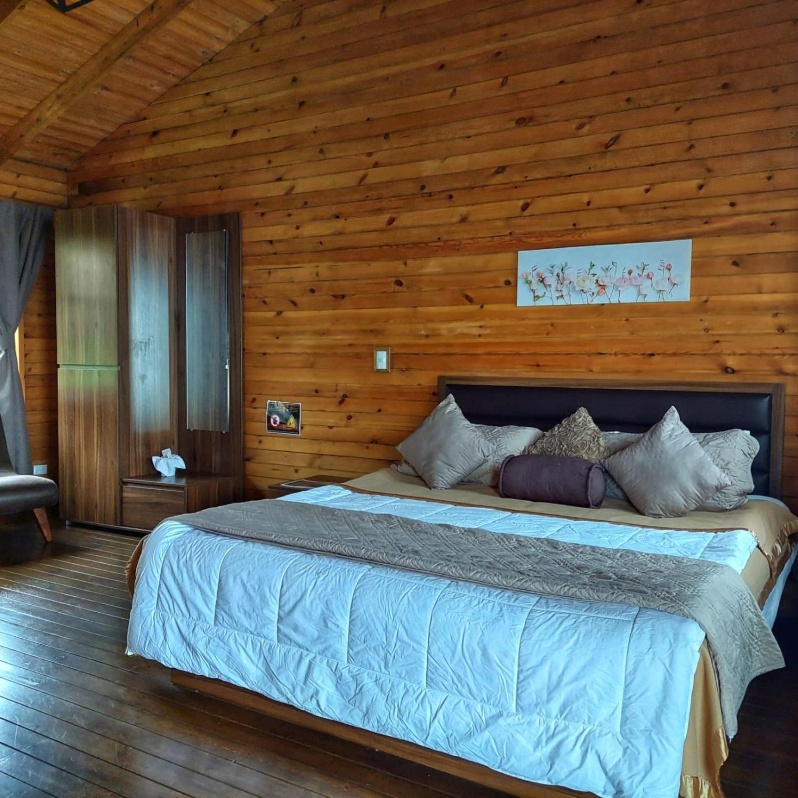 Hotel Cabanas Y Mirador Secret Garden Cr Cartago Exterior photo